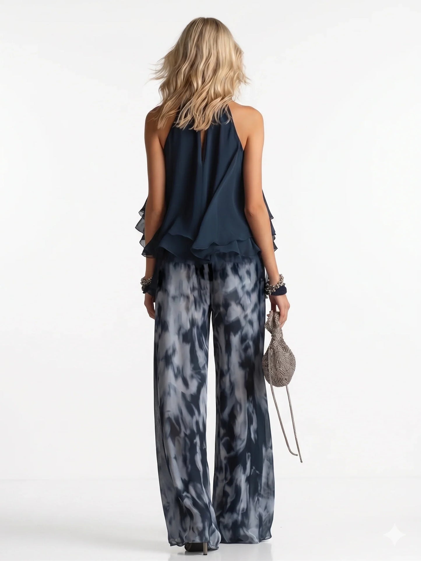 Elegante conjunto de dos piezas en chiffon