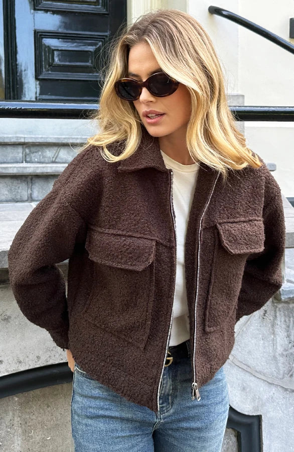 Olivia - Chaqueta bouclé con cremallera