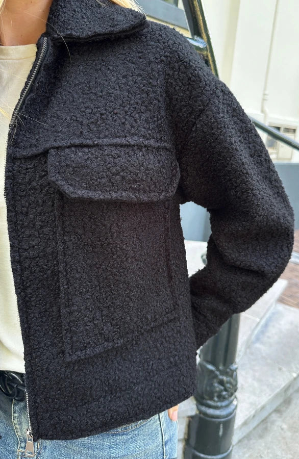 Olivia - Chaqueta bouclé con cremallera