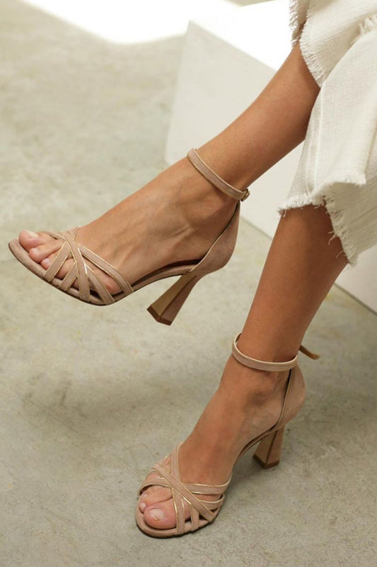 Victoria™ | Tacones Slim de Punta Redonda