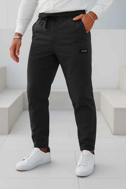 Gris oscuro